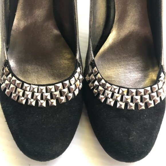 Kenneth Cole Reaction Studded Black Suede Heels Pumps 8 - Picture 3 of 13